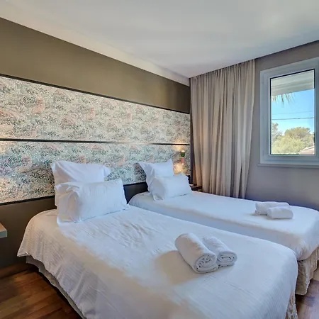 Hotel Bor Hyères
