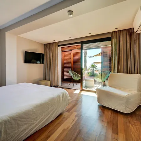 Hotel Bor Hyères