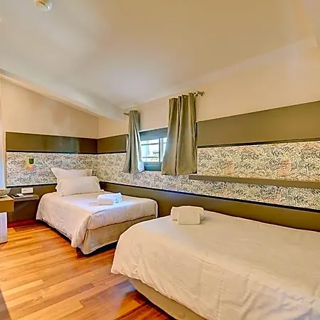 Bor Hotel Hyeres